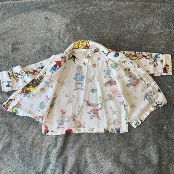 🎄 Grinch Toddler Pajamas 🎄 - Picture 3 of 12